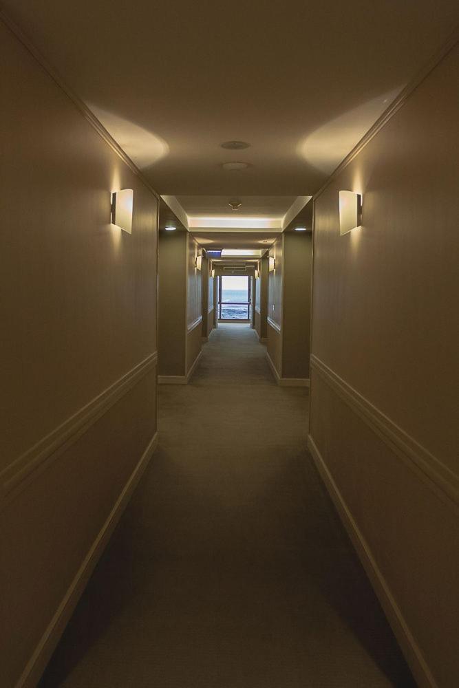 קומודורו ריבהדאביה Austral Plaza Hotel מראה חיצוני תמונה
