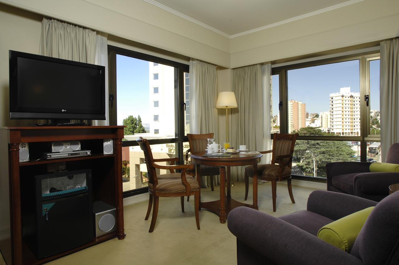 קומודורו ריבהדאביה Austral Plaza Hotel מראה חיצוני תמונה