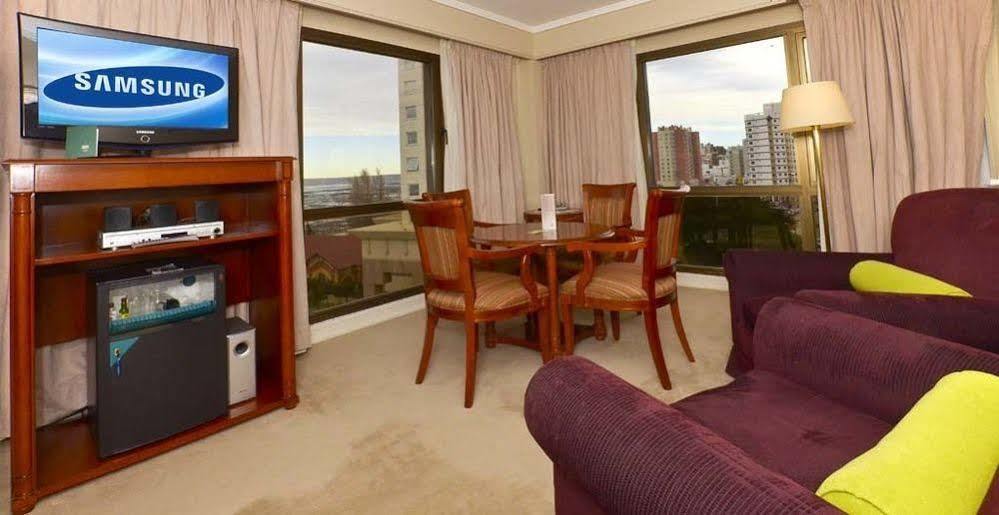 קומודורו ריבהדאביה Austral Plaza Hotel מראה חיצוני תמונה