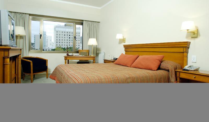 קומודורו ריבהדאביה Austral Plaza Hotel מראה חיצוני תמונה